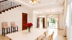 Pinewood Terrace (D25), Terrace #589906121